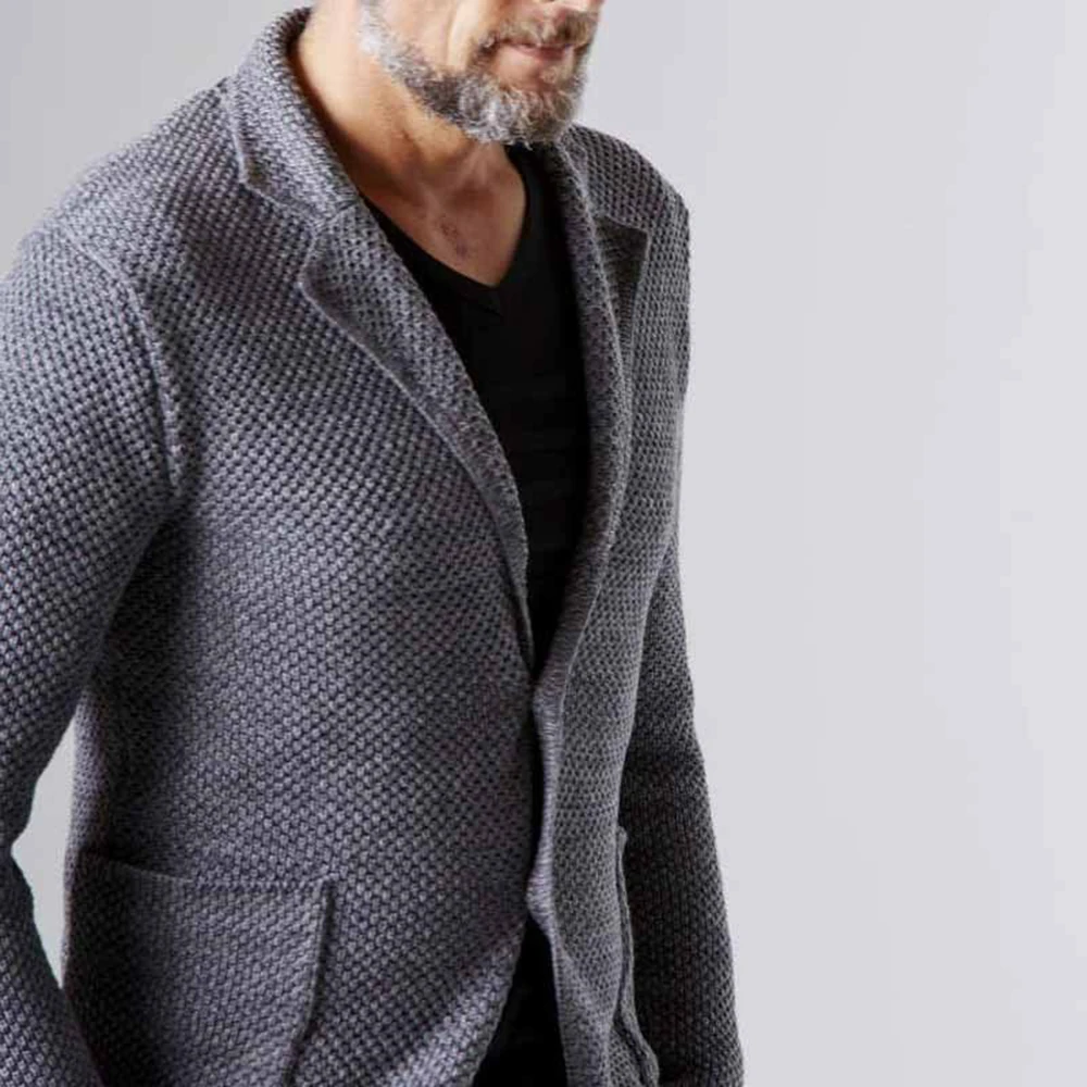 TOMMASO VITTORIO THICKENED KNITTED BLAZER